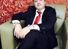 صهر العائلة السيد/ حسام زكريا (أبو أحمد)