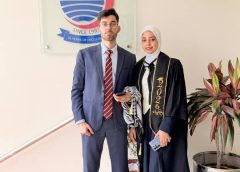تهنئة بالتخرج لإبناء العائلة الدكتور / عمر عبدالله سعيد الجبور وشقيقته الدكتورة/ جمانة عبدالله سعيد الجبور